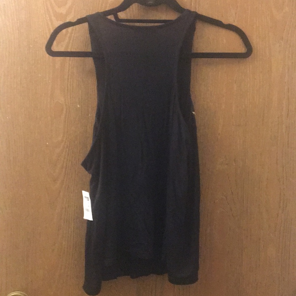 Charlotte Russe Sleeveless Top - Picture 3 of 4